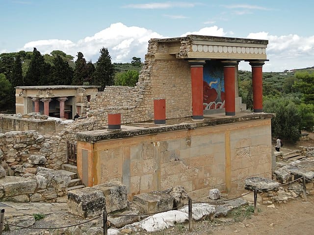 Knossos palace youknowwhatblog